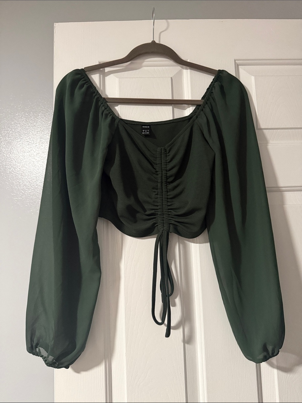 SHEIN Dark Green Ruched Long-Sleeve Crop Top with Drawstring